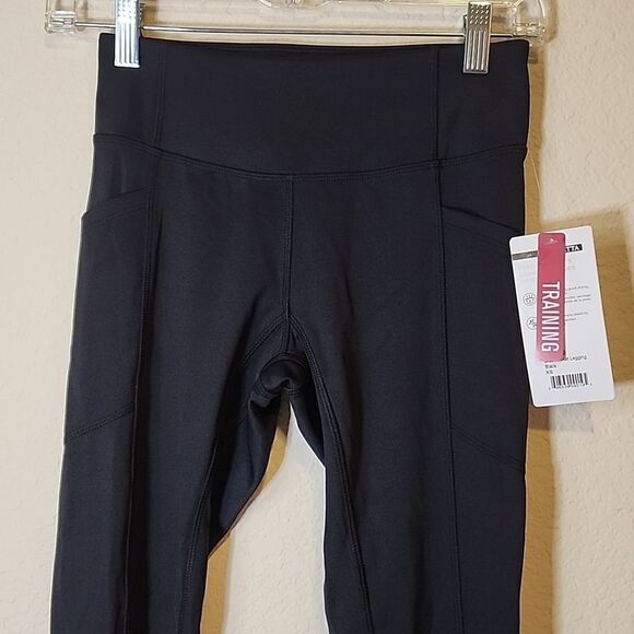 MONDETTA Womens XS "Training" Side Pocket Active‎ Capri Leggings NWT - Picture 2 of 10